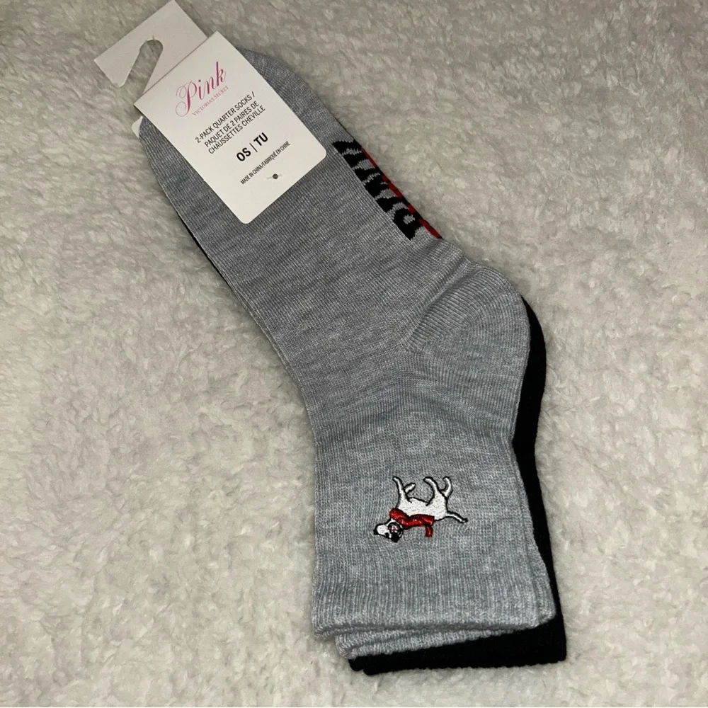 Victoria's Secret PINK Pack of 2 Quarter Socks Christmas Tree & Dog NWT